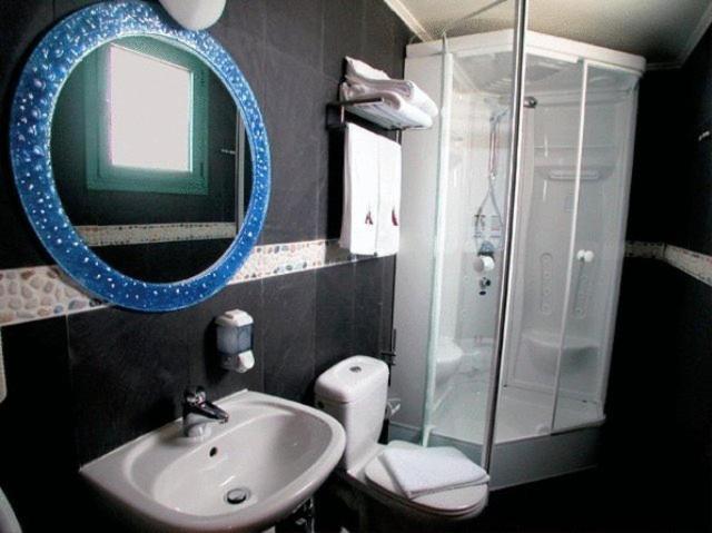 Alfa Hotel Pireo Camera foto